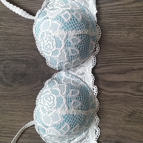 La Vie en Rose 💙 White & Blue 🤍 Lace Pushup Bra 34A - Picture 3 of 10